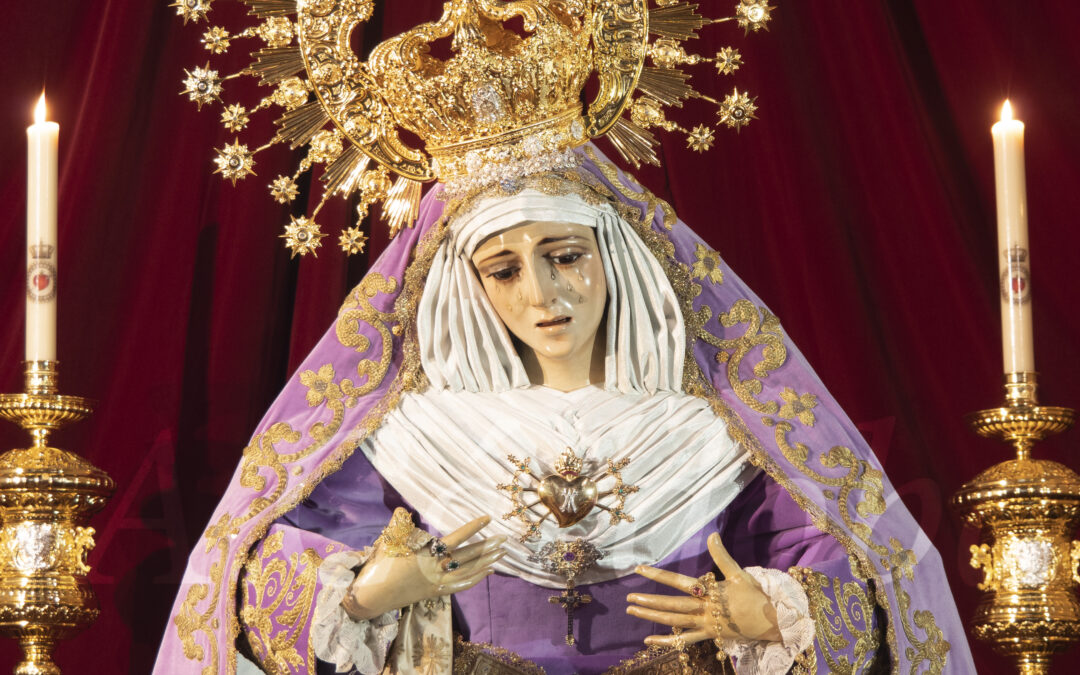 Veneración de los fieles a Nuestra Señora de las Lágrimas