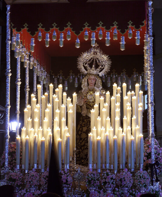 Ensayo de costaleros de María Santísima de Rocío y Lágrimas