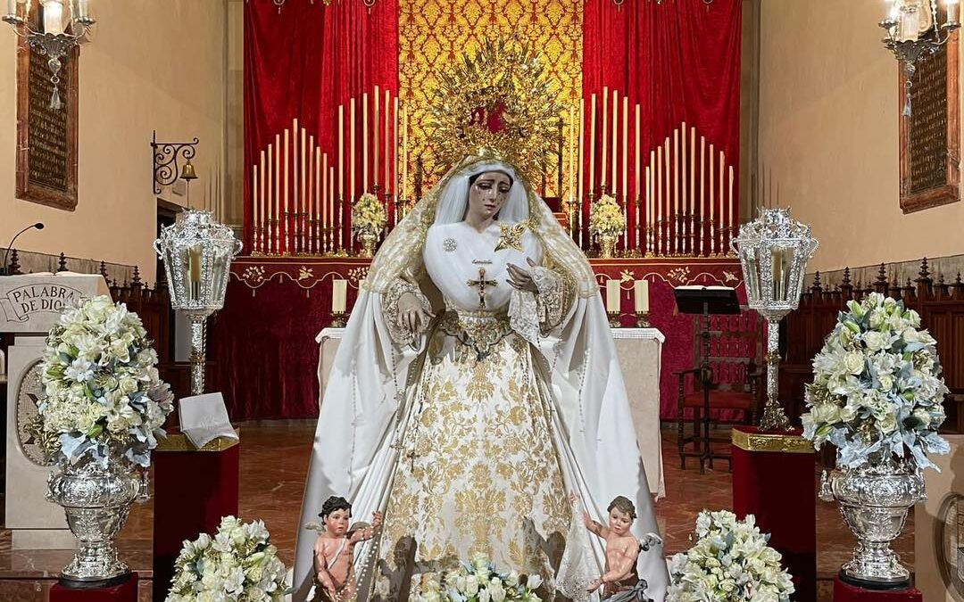 Besamanos de Nuestra Señora Reina de los Apóstoles