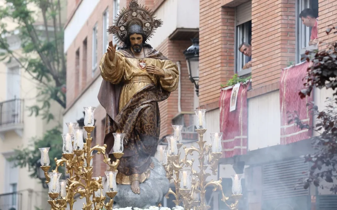 Procesión del Sagrado Corazón de Jesús