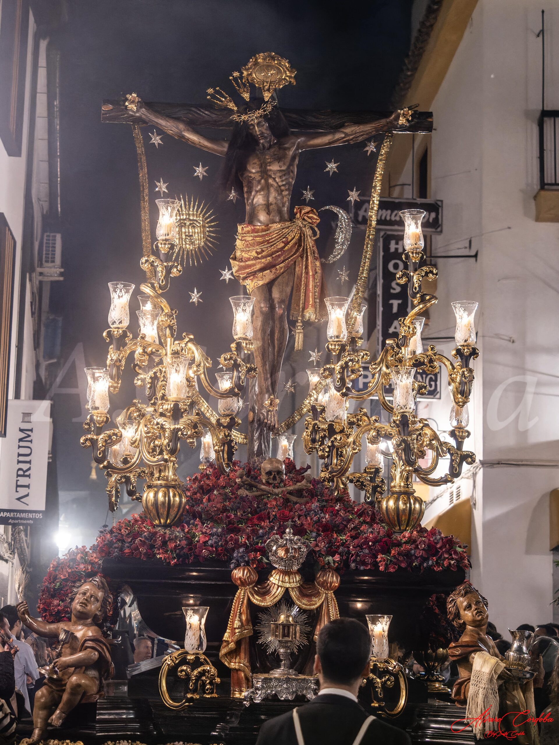 Horarios e Itinerarios Los traslados de regreso del Vía Crucis Magno de Córdoba el viernes 17 de octubre de 2025: Santo Sepulcro (El Carpio) y Remedios de Ánimas (Córdoba)