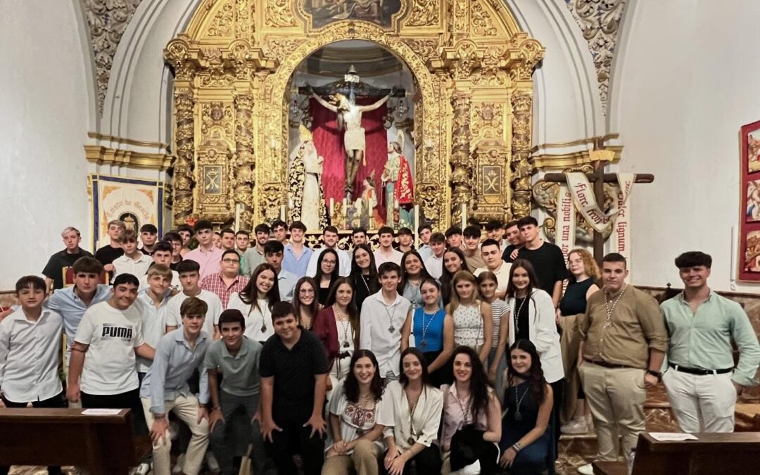 Plegaria Joven organizada por el Grupo Joven del Cristo de Gracia
