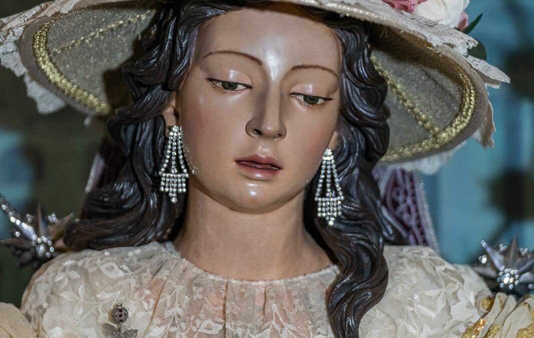 Rosario de la Aurora Extraordinario de la Divina Pastora de las Almas