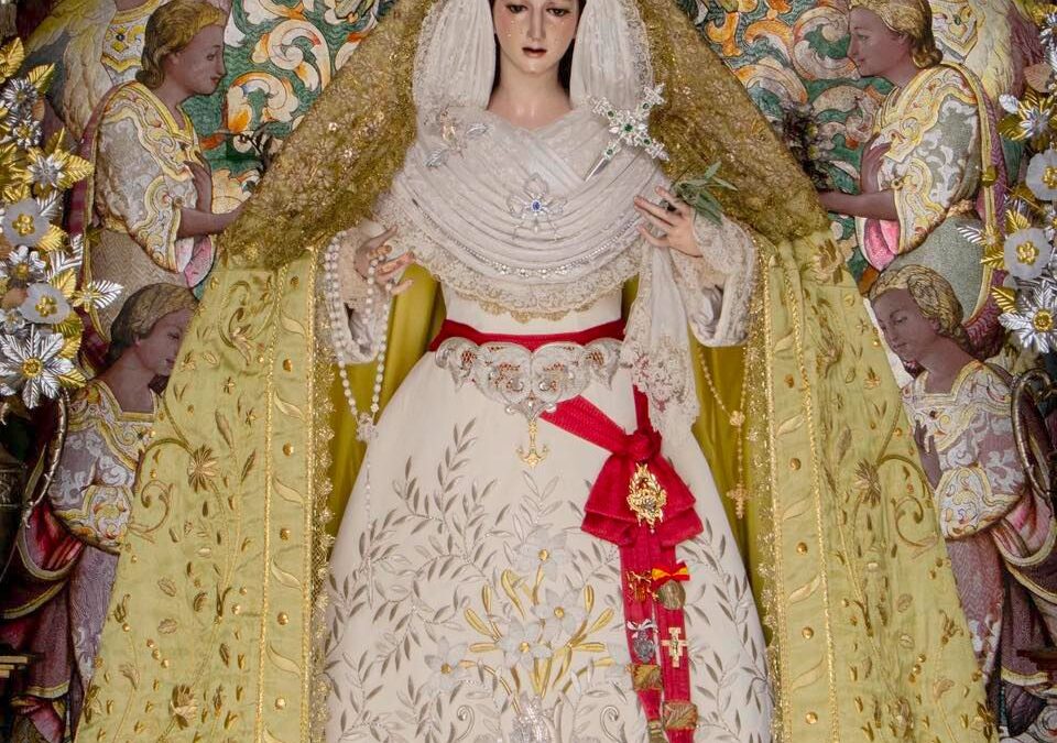Solemne Eucaristía en honor de María Santísima de la Paz y Esperanza Coronada con motivo del LXXXVI aniversario de su bendición