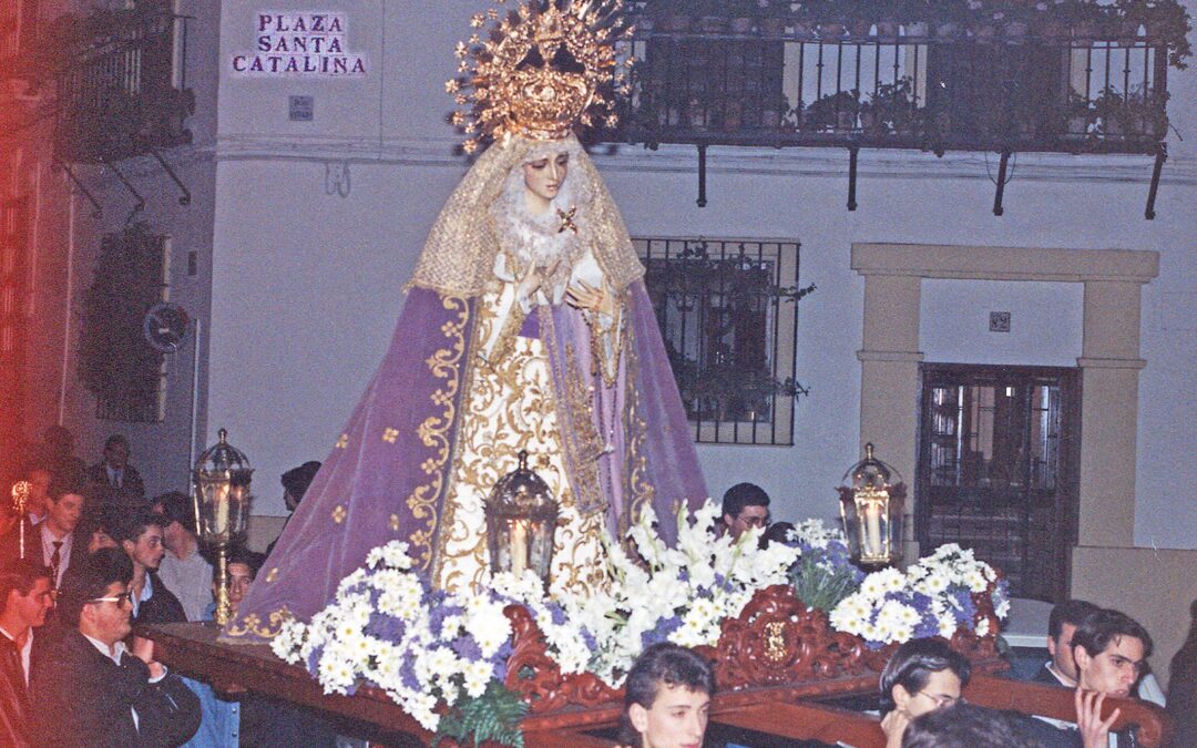 Rosario Vespertino Extraordinario de Nuestra Señora de las Lágrimas en su Desamparo