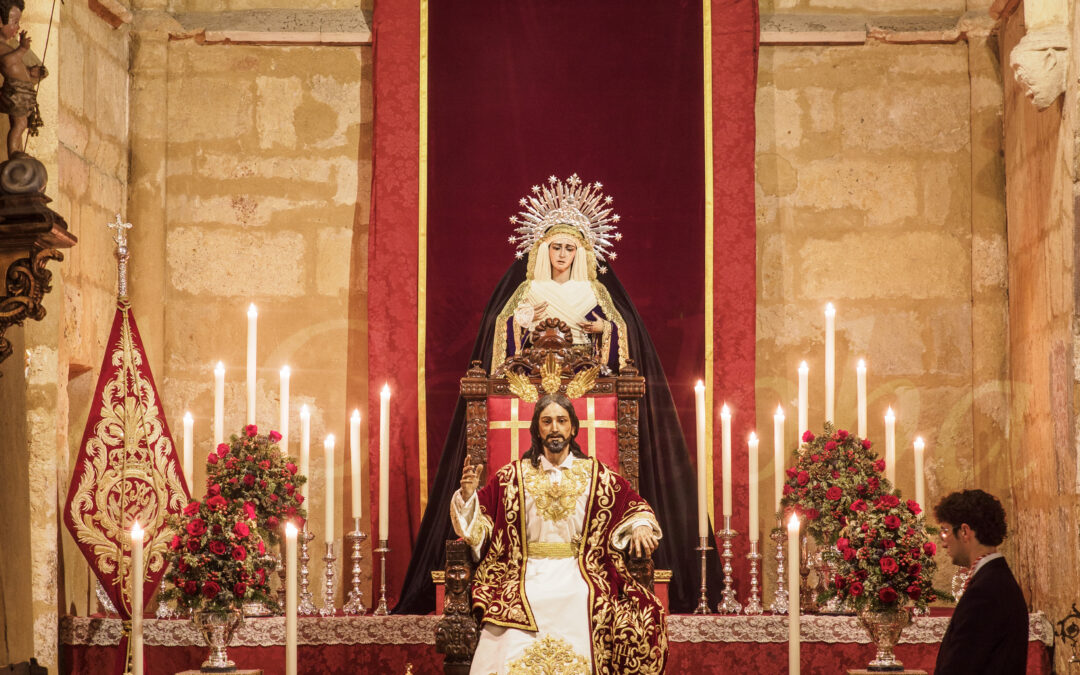 Besapiés de Nuestro Padre Jesús de los Reyes