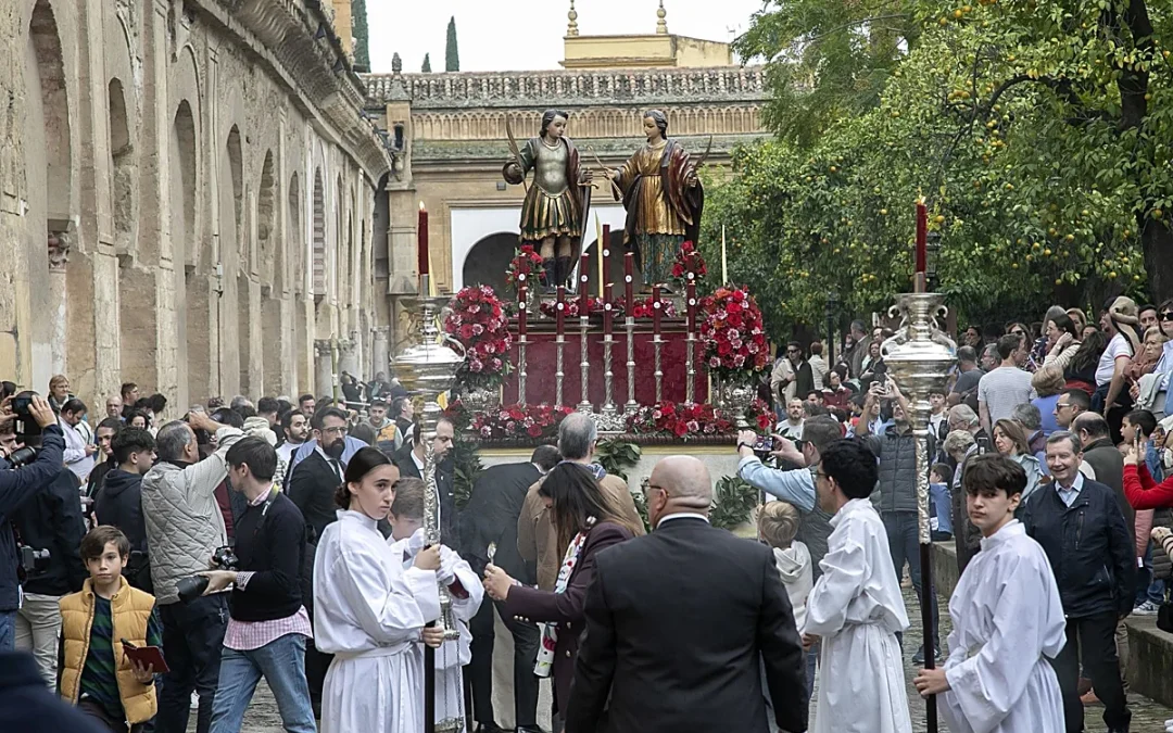 Solemne Procesión de San Acisclo y Santa Victoria