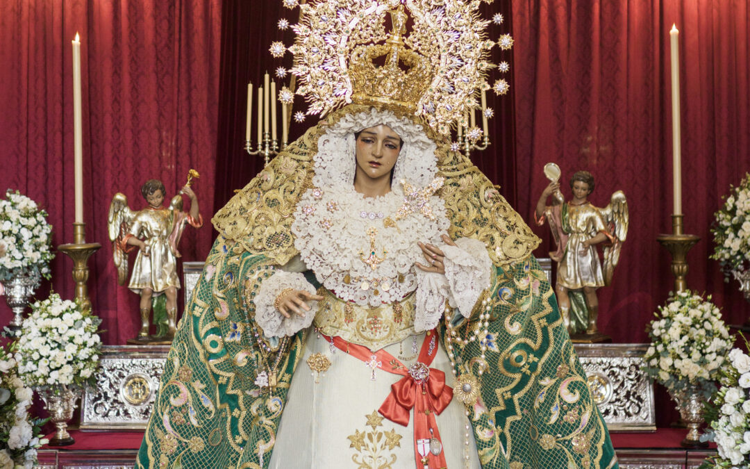 Besamanos de María Santísima de la Esperanza