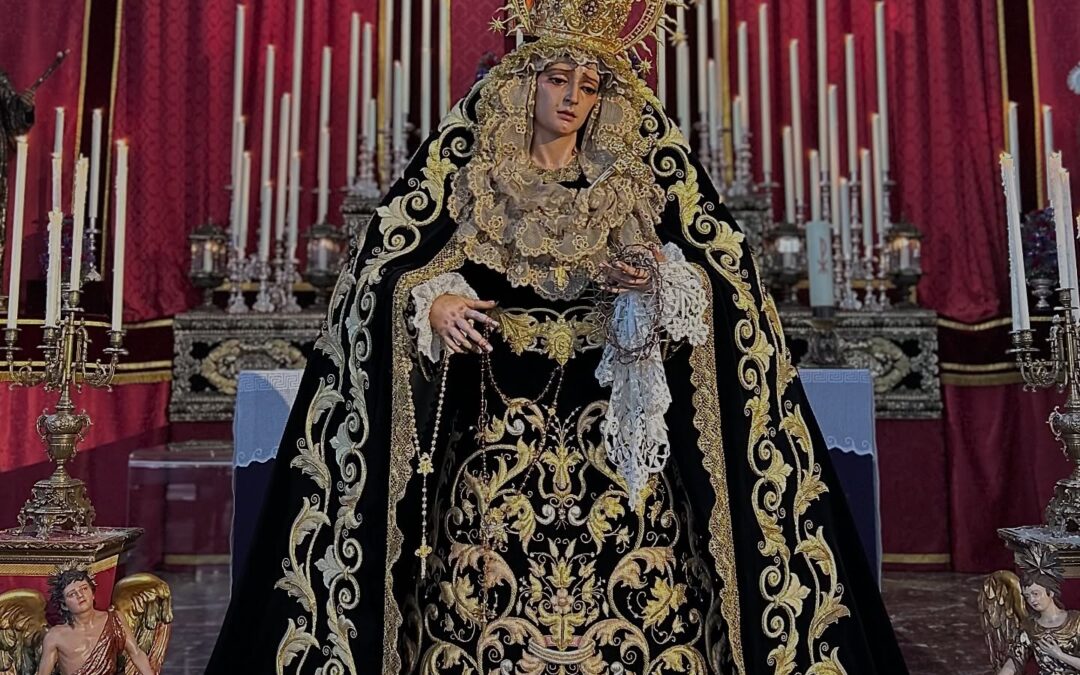 Besamanos de María Santísima en su Soledad