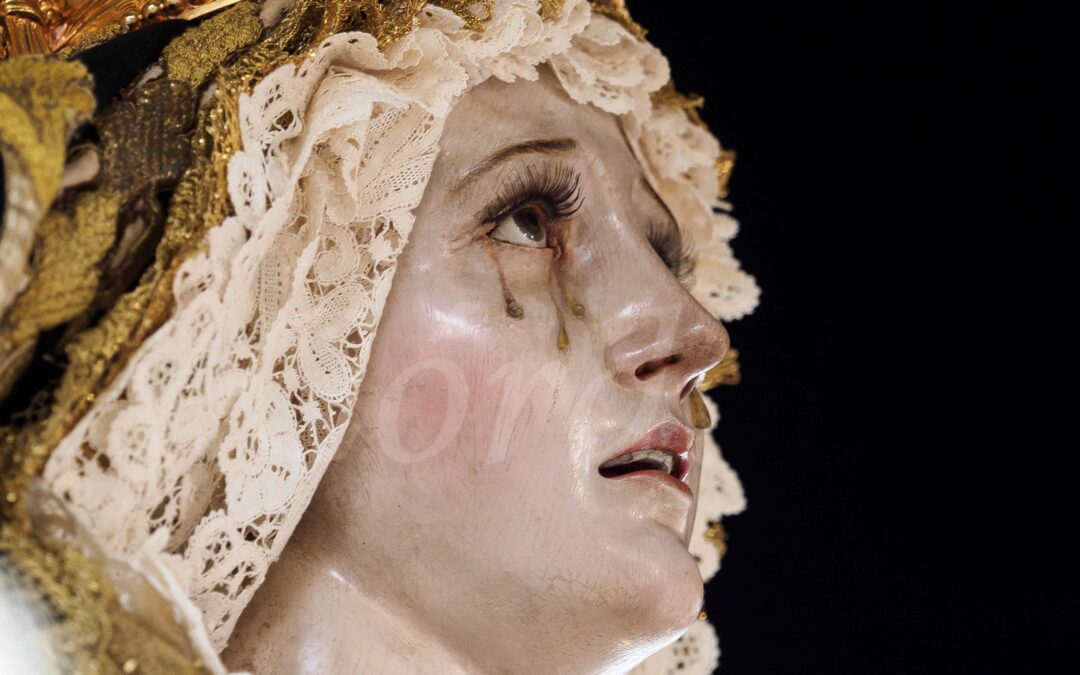 Santa Misa en honor de María Santísima Nazarena con motivo de la retirada al culto por su restauración