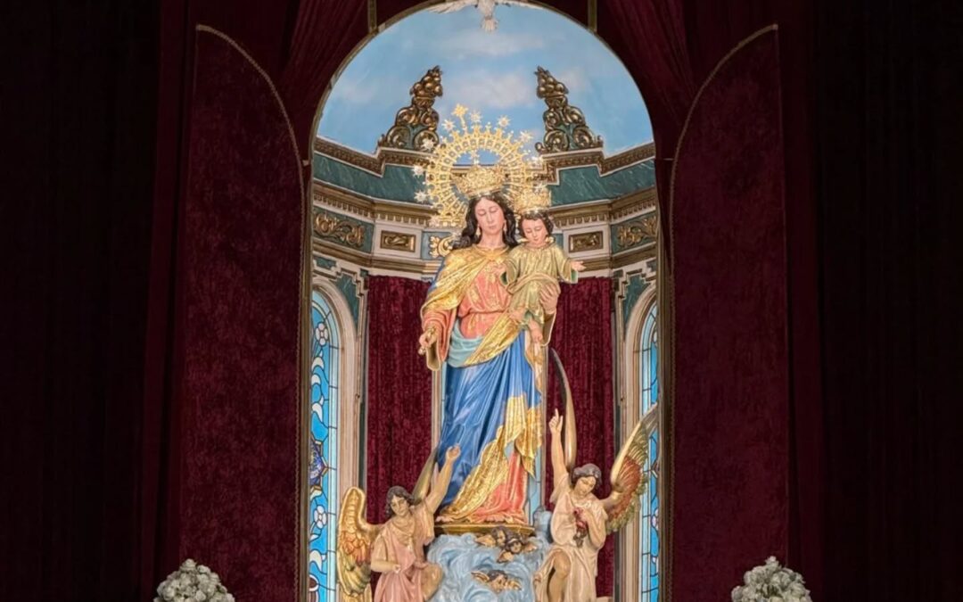 Solemne Novena en honor de María Auxiliadora Coronada