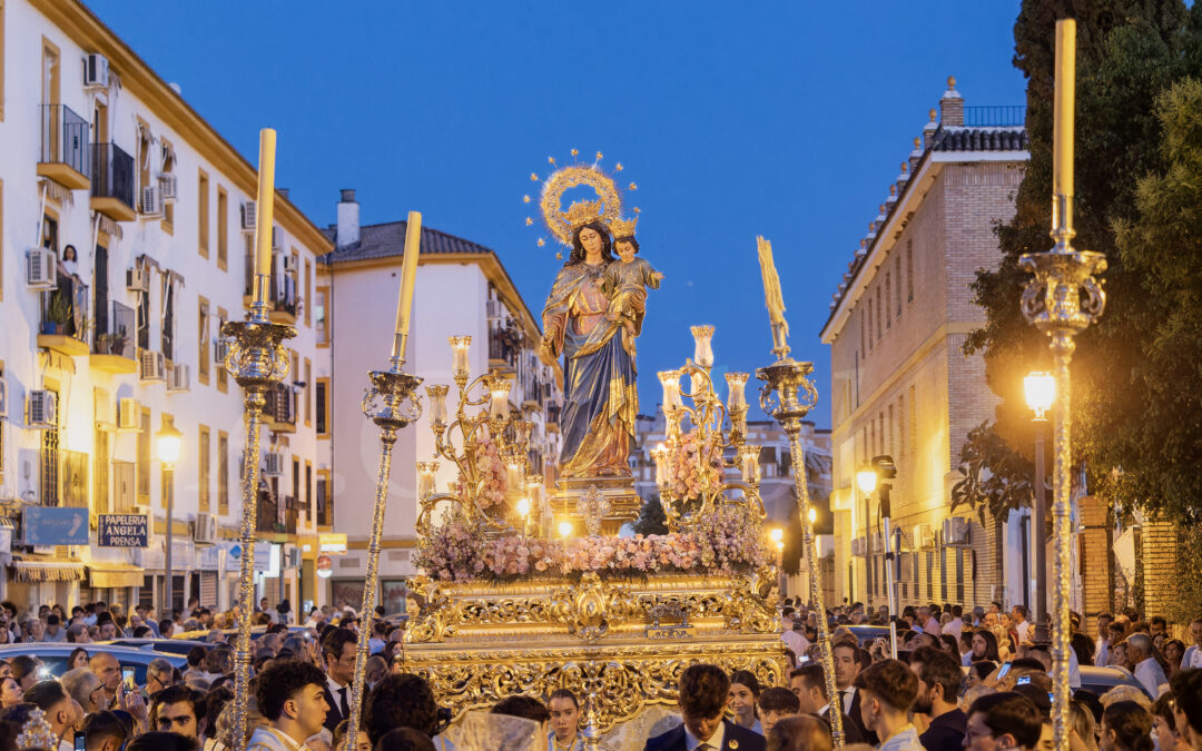 Procesión de María Auxiliadora Coronada, San Juan Bosco y Santo Domingo el Savio