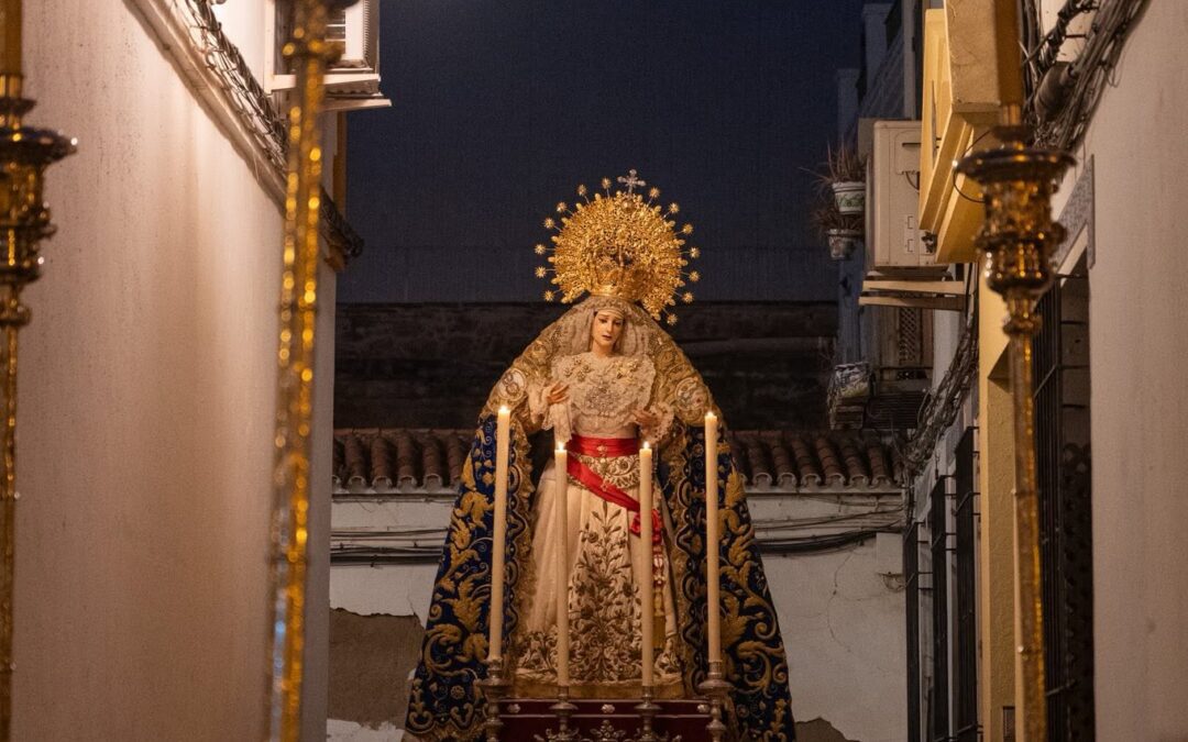 Rosario de la Aurora de Nuestra Señora de la Piedad