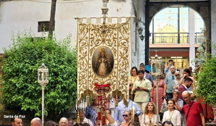 Simpecado-Rocio-de-Cordoba–752×440
